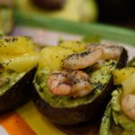 Racion de aguacates rellenos Poke Friendly
